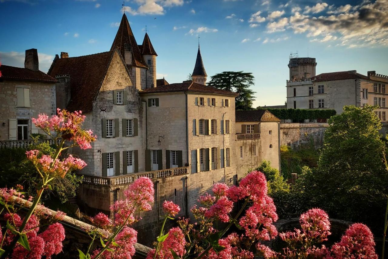 Château des Sénéchaux, Bourdeilles Exterior foto