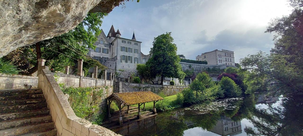 Château des Sénéchaux, Bourdeilles Exterior foto