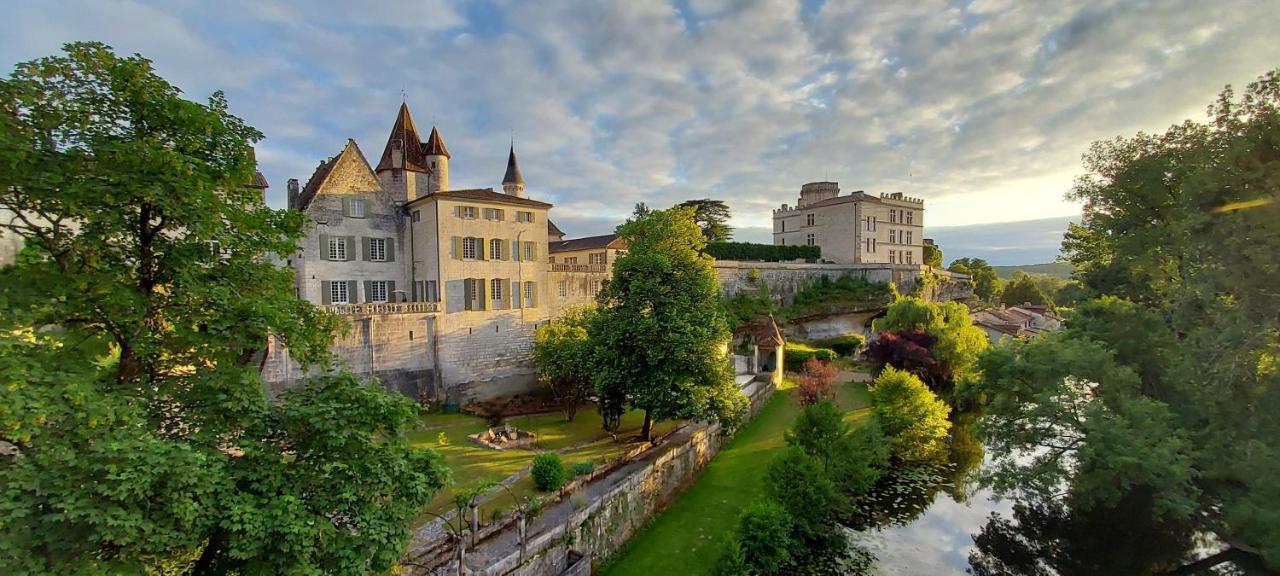 Château des Sénéchaux, Bourdeilles Exterior foto
